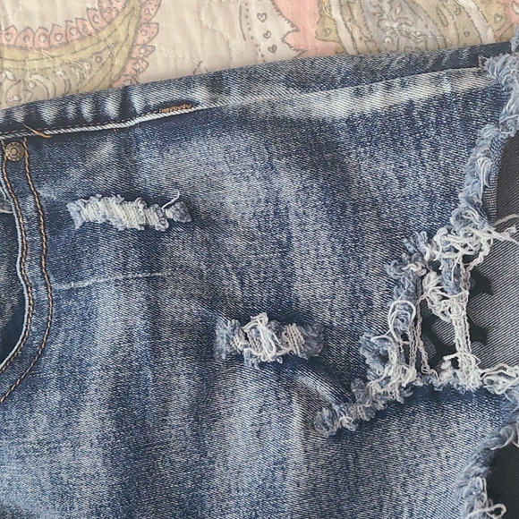 Size 11/12 Elite Jeans Blue Jean Shorts - Picture 2 of 5